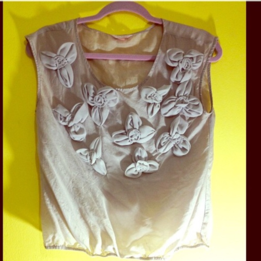 Flower appliqué Romeo and Juliet couture blouse